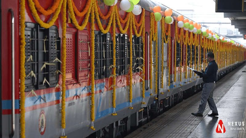Bengaluru Mumbai Express
